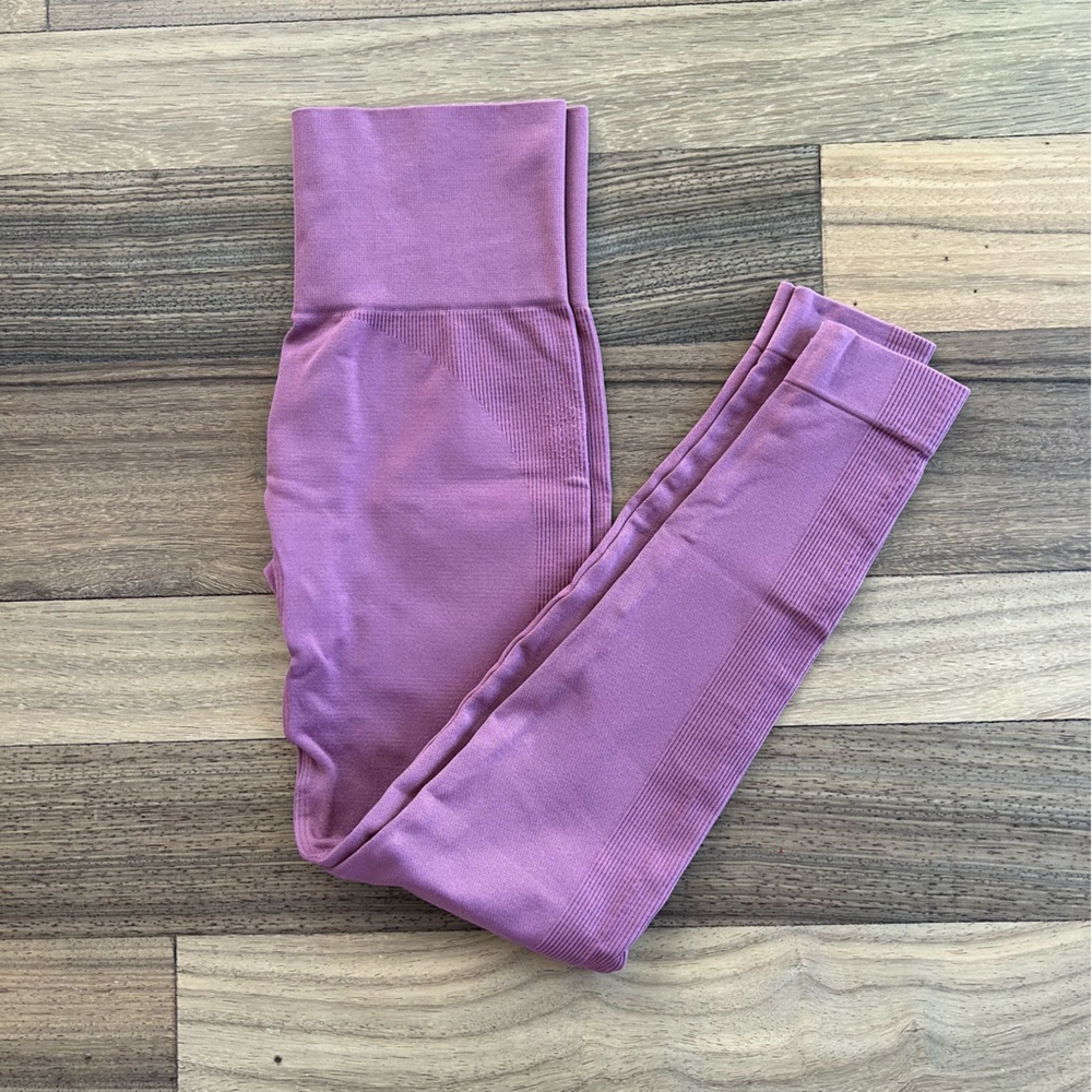 SET ACTIVE Purple High-Waisted Leggings